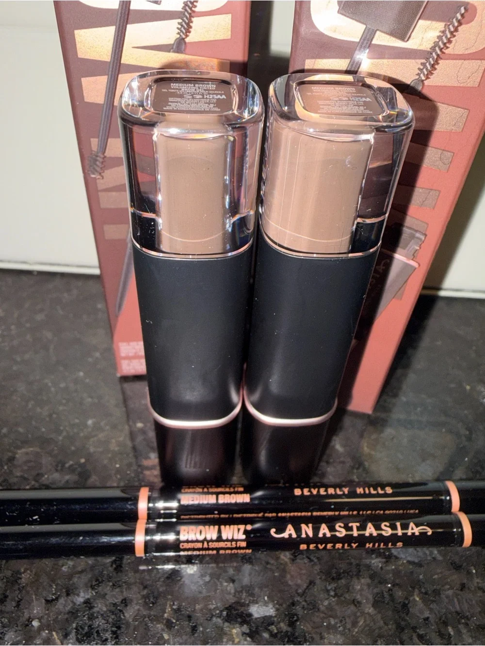 Anastasia Beverly Hills - 2Pc Bundle Ultimate Brow Essentials Kit (Med. Brown)